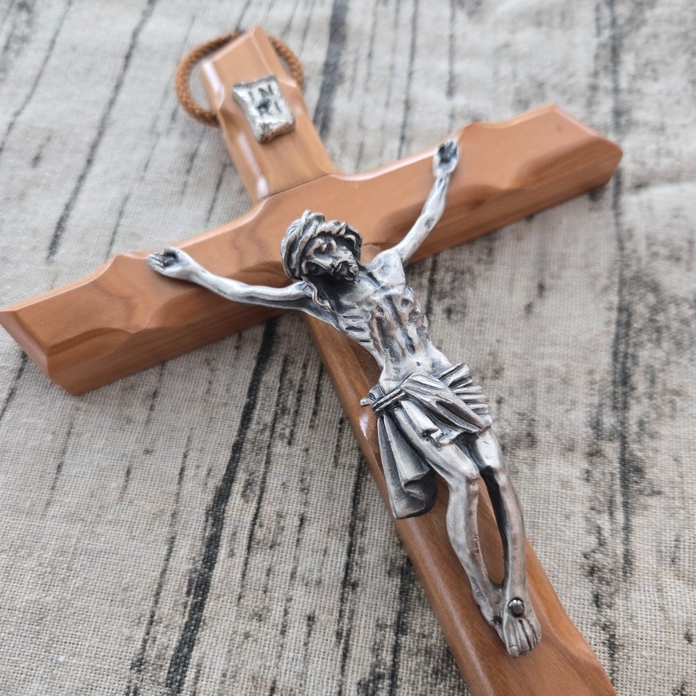 Made in Italy Olive Wood Crucifix Cross Detailed Silver Tone Jesus Christian 11"